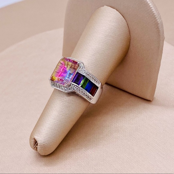 Euc Sterling Silver Bi Colored Topaz Cocktail Ring